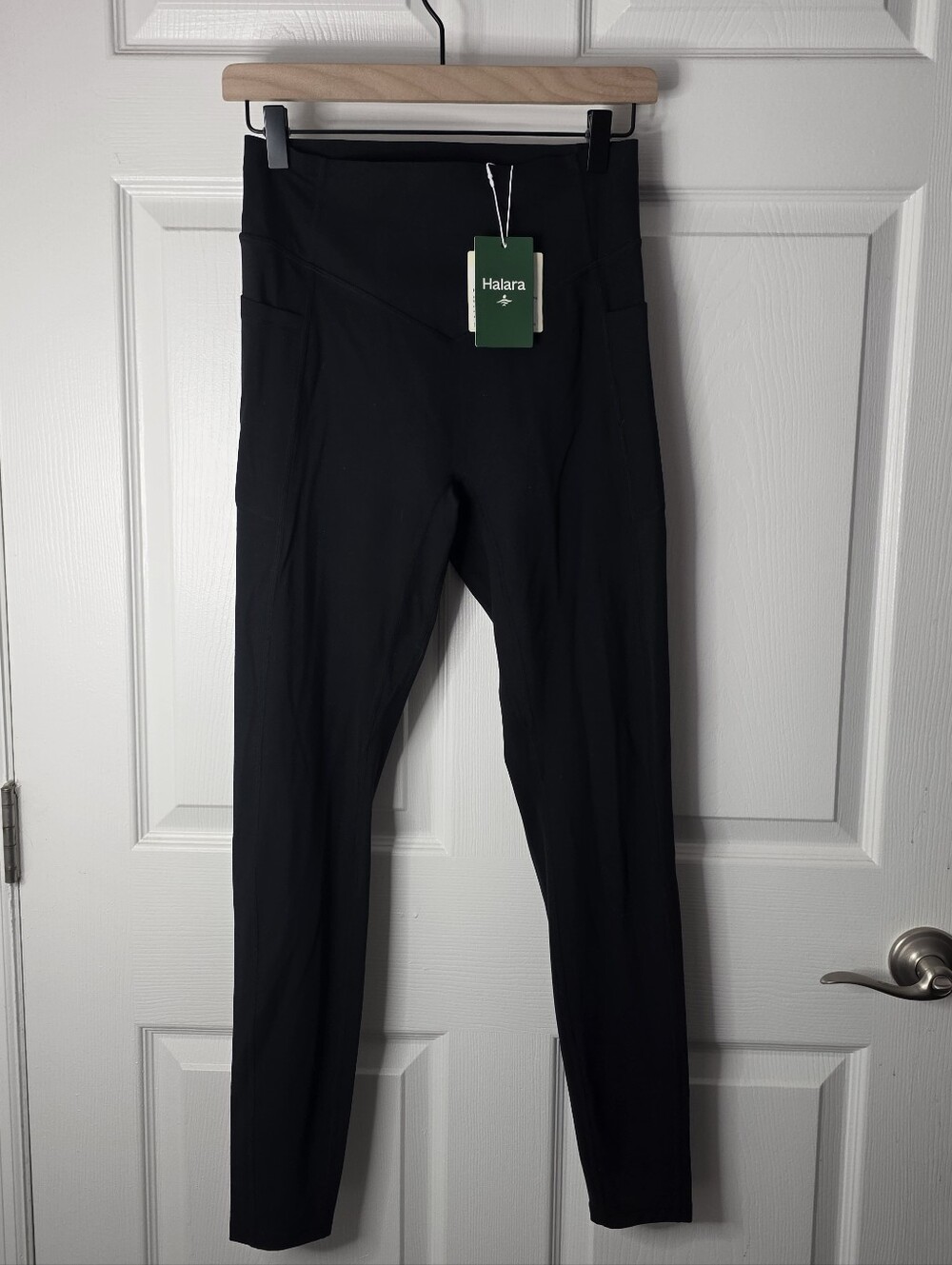 HALARA Ultra Sculpt High Waist Black Scrunch Butt Leggings Pockets Women M-NWT